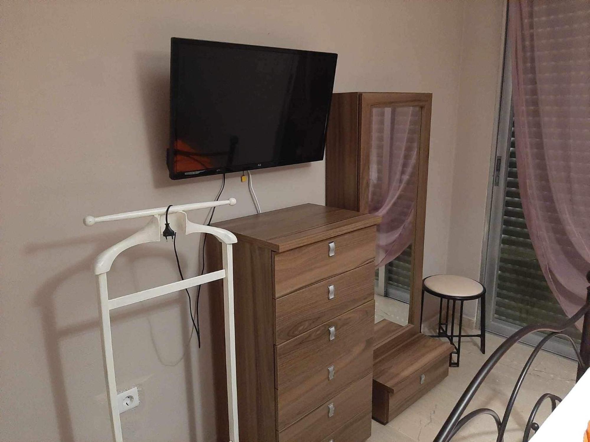 Comfortable Beachfront Apartment ลูตรากี ภายนอก รูปภาพ