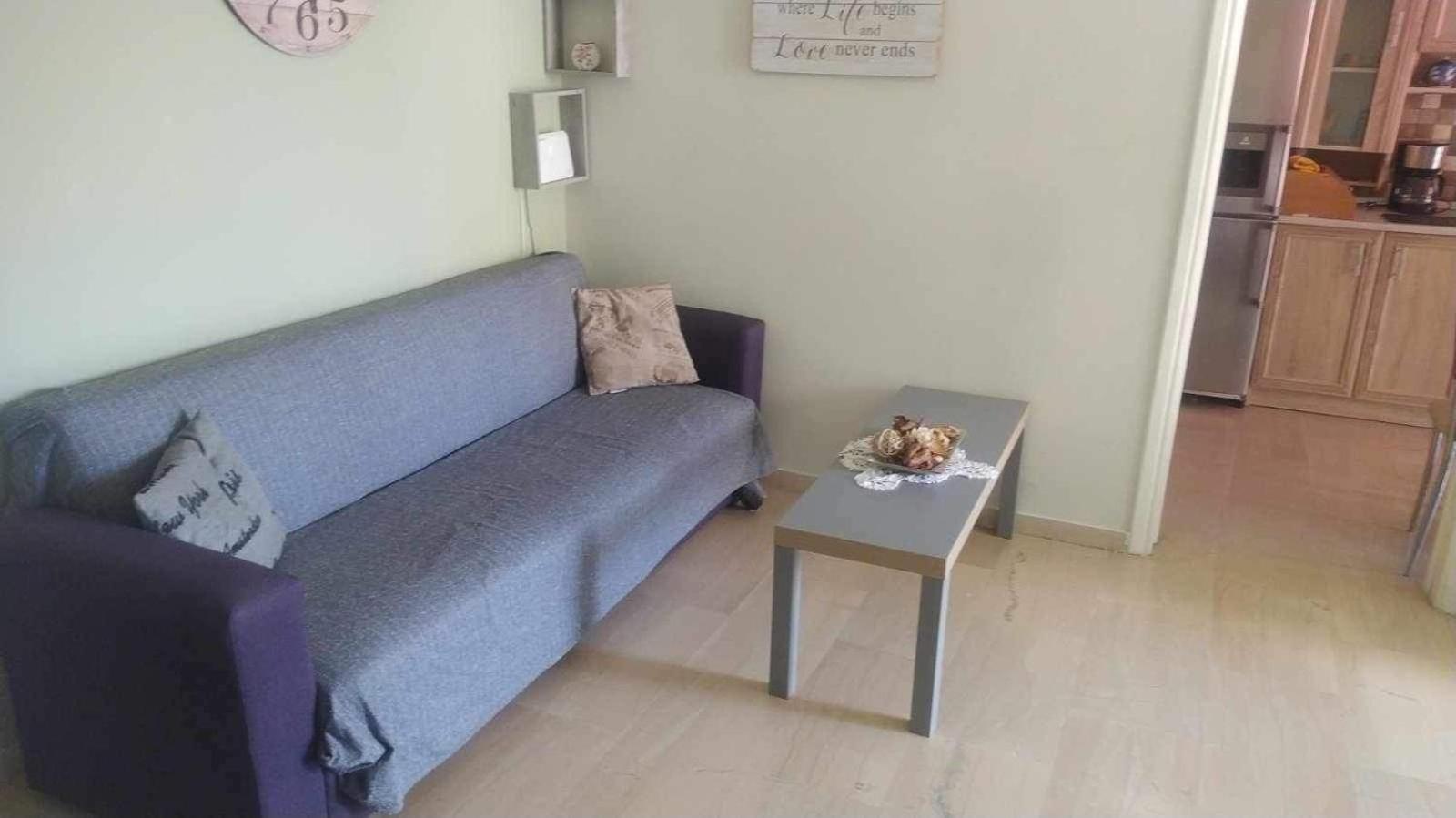 Comfortable Beachfront Apartment ลูตรากี ภายนอก รูปภาพ