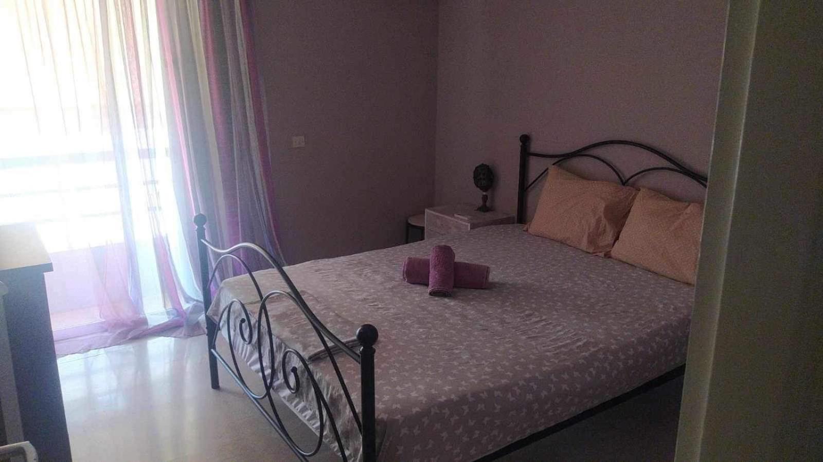 Comfortable Beachfront Apartment ลูตรากี ภายนอก รูปภาพ